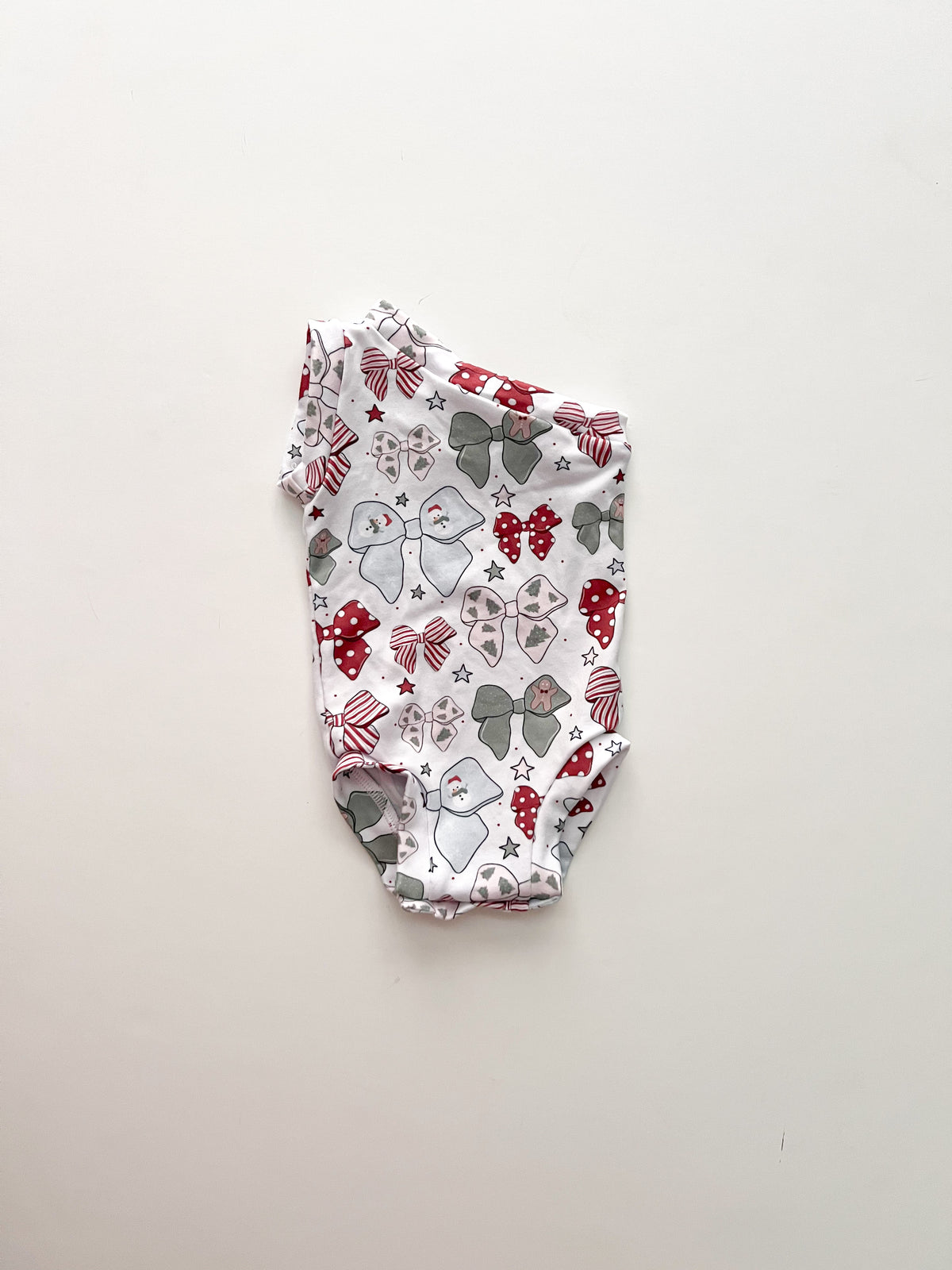 Newborn One Shoulder Leo